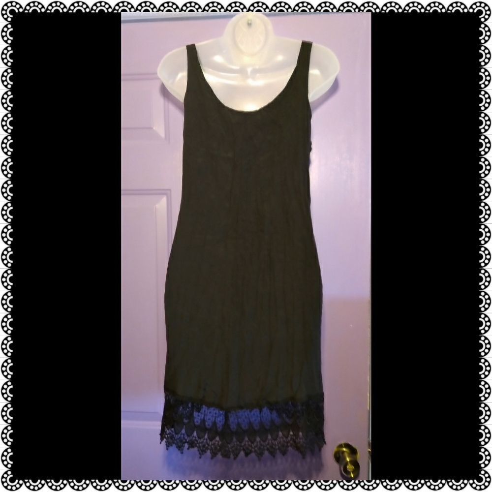 ELODI BLK RAYON DRESS/EXTENDER W/LACE-ONE …